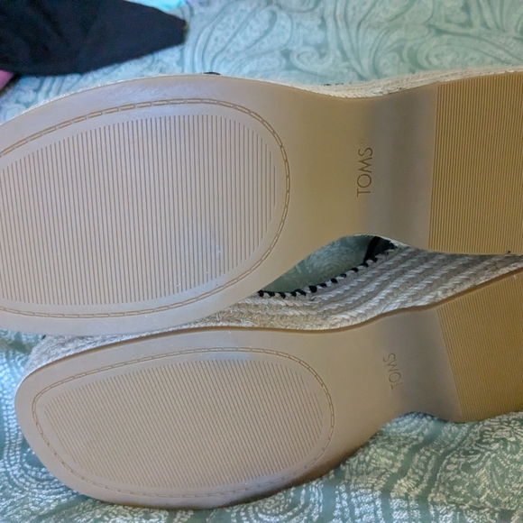 Toms Black Espadrille Sandals - Picture 7 of 8